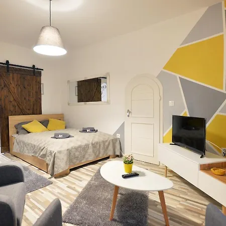 Castle Garden Lägenhet *