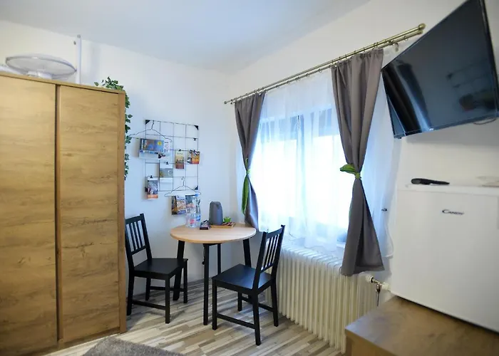 Castle Garden Apartman Eger